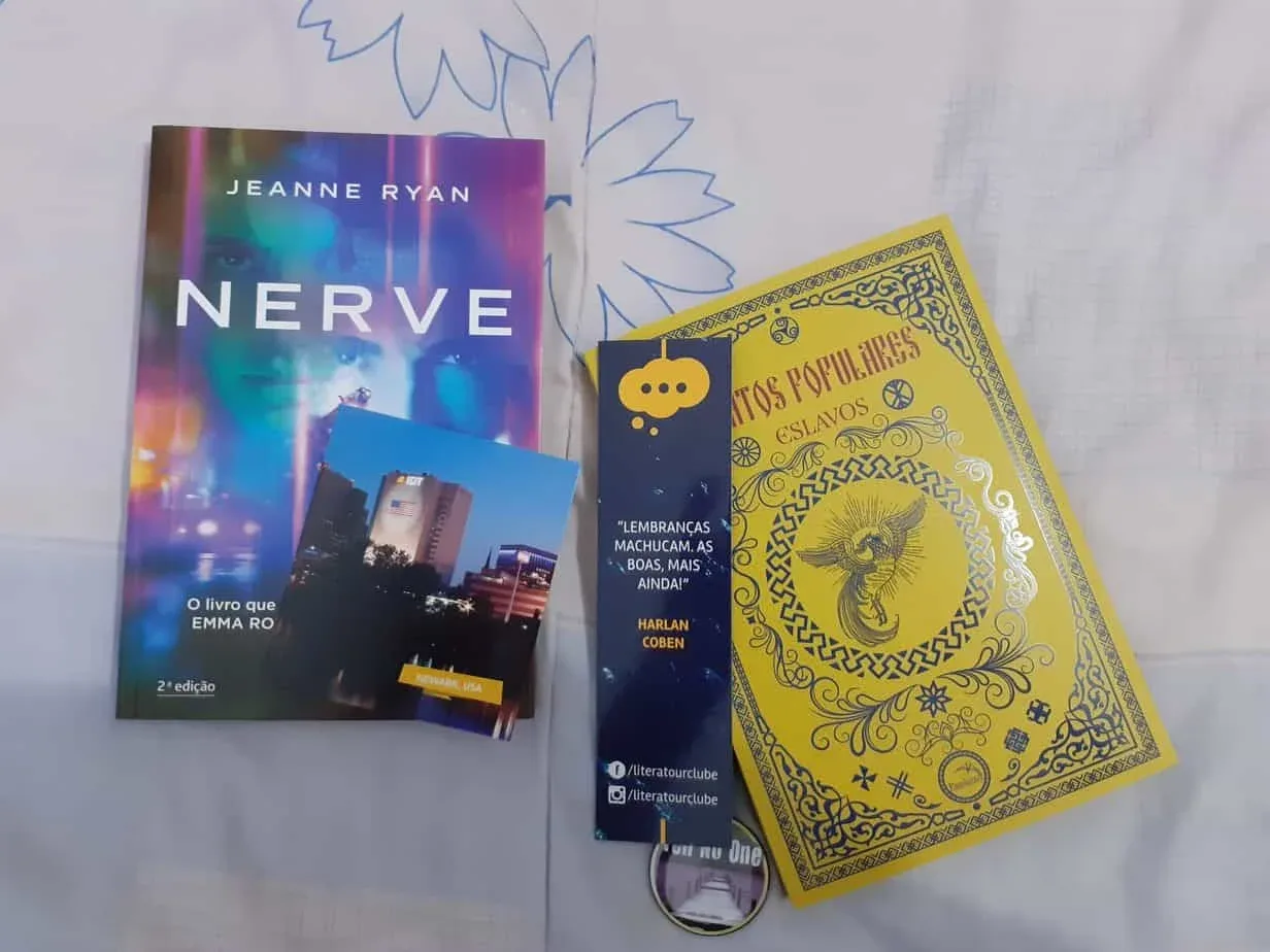 Livro Nerve, esperando pela leitura