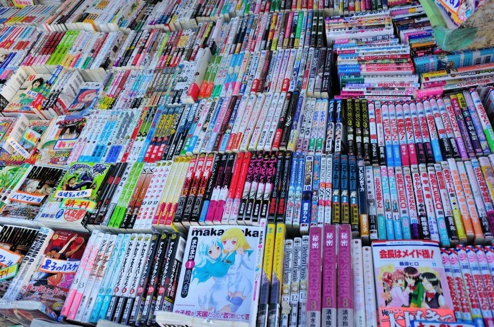 Livraria de mangás no Japão